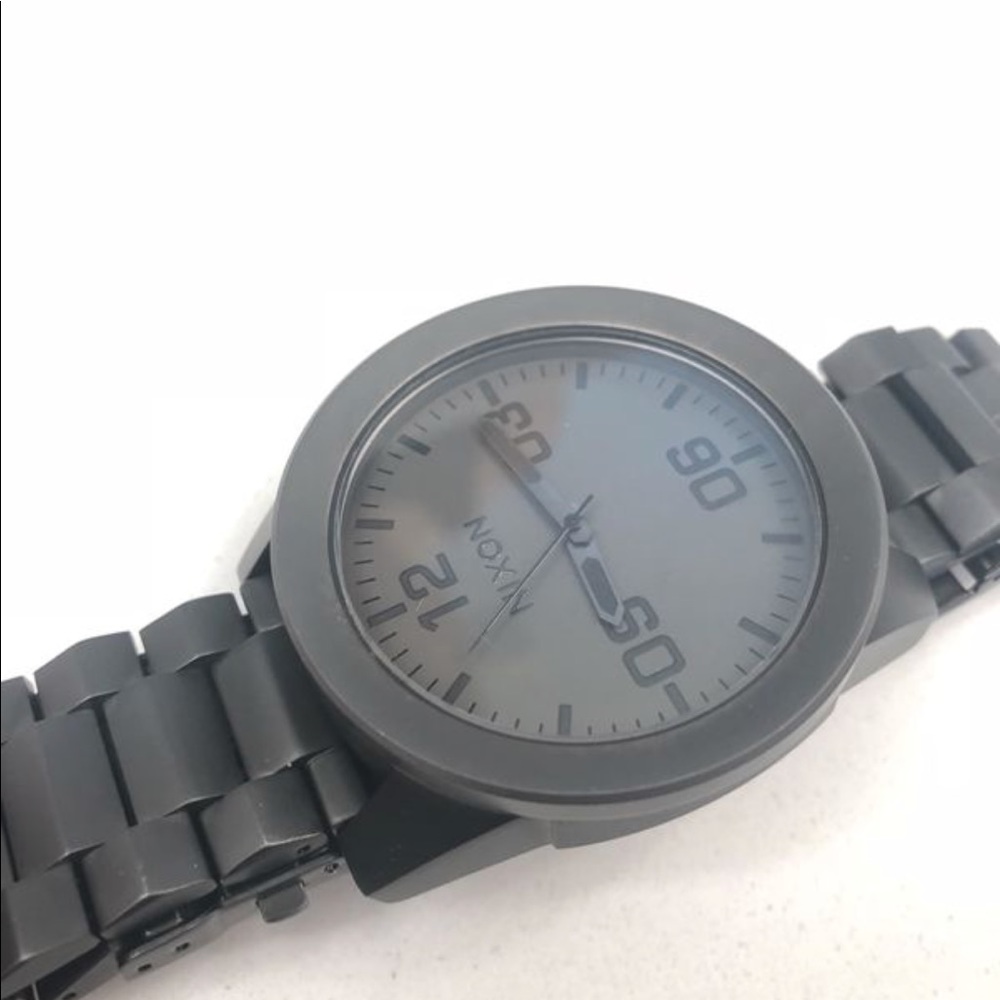 Nixon watch